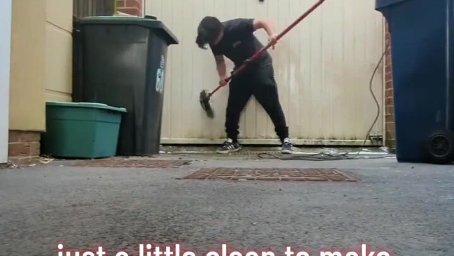 garage door clean